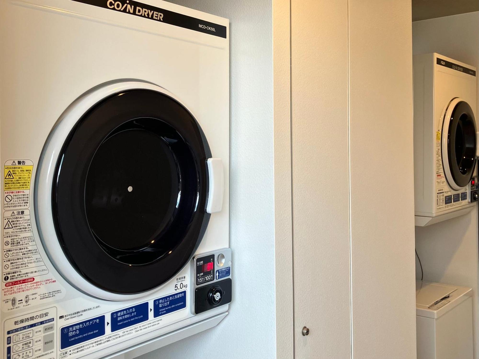 Capsule Hotel Suzumoriya Tokyo Eksteriør bilde