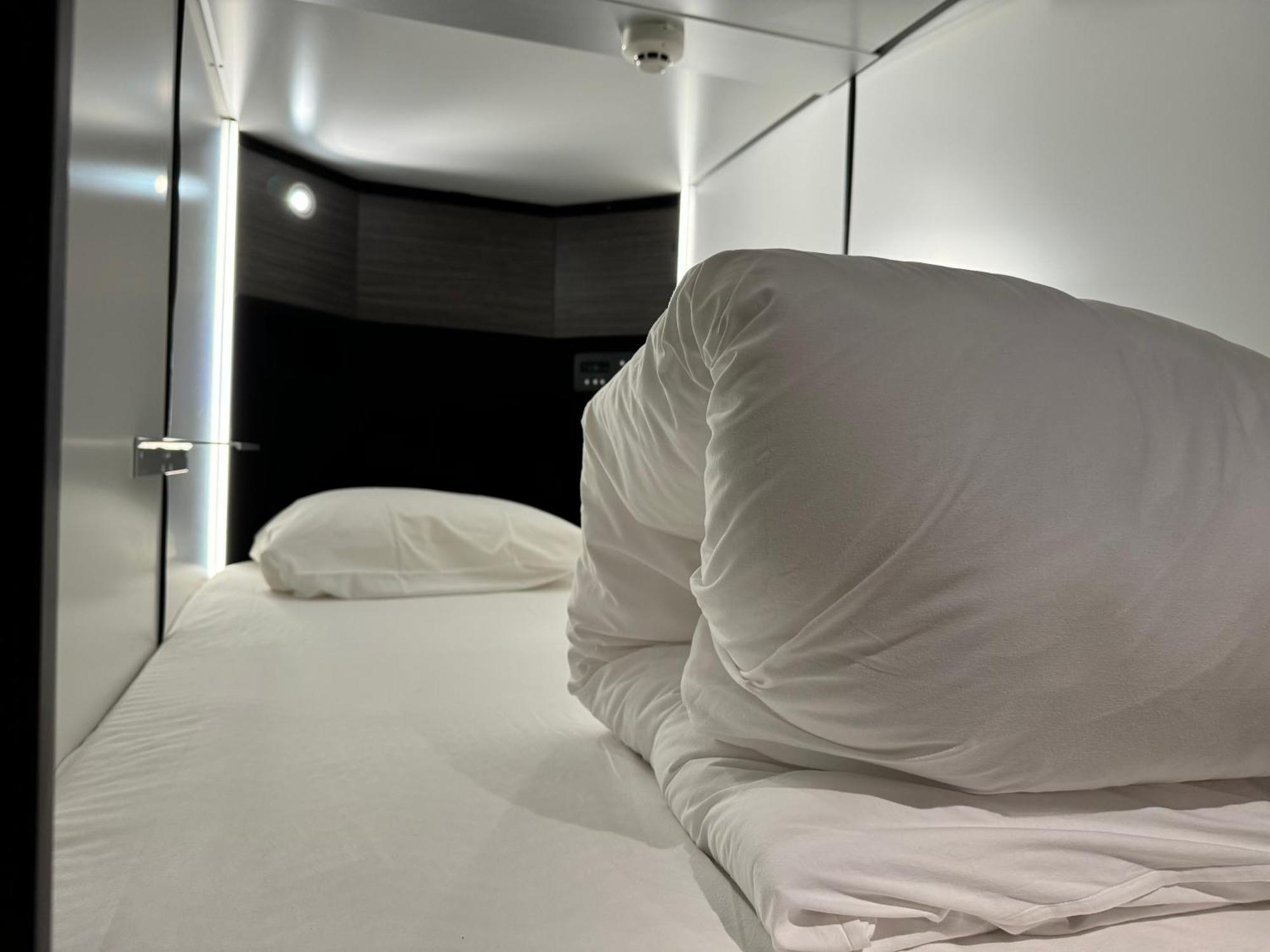 Capsule Hotel Suzumoriya Tokyo Eksteriør bilde
